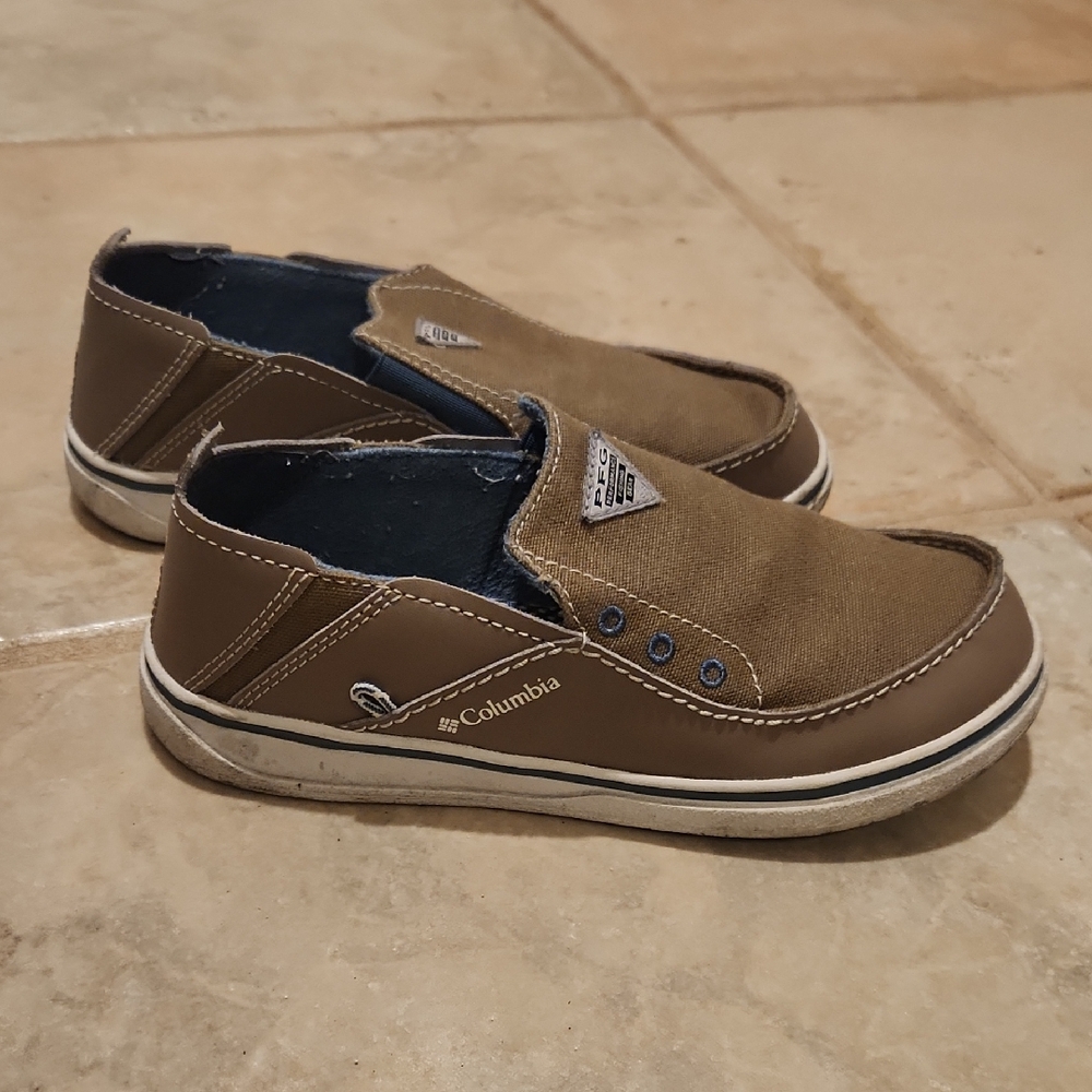 🌟2/$20🌟Columbia Brown Canvas & Leather Slip-On Sneakers